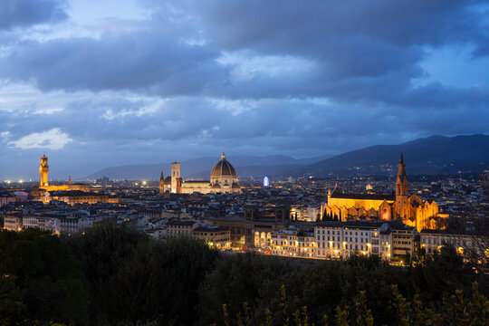 Panoramic view of historic Florence at sunset from Piazzale Michelangelo, capturing the city's golden hour beauty. Florence,Italy 03.01.2026
