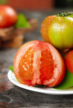 Fresh Ripe Tomatoes with Water Droplets on White Plate - Healthy Organic Vegetables
