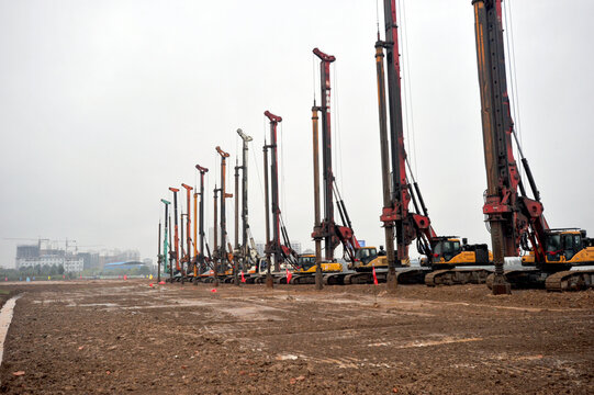 Multiple Piling Rigs at Construction Drilling Site