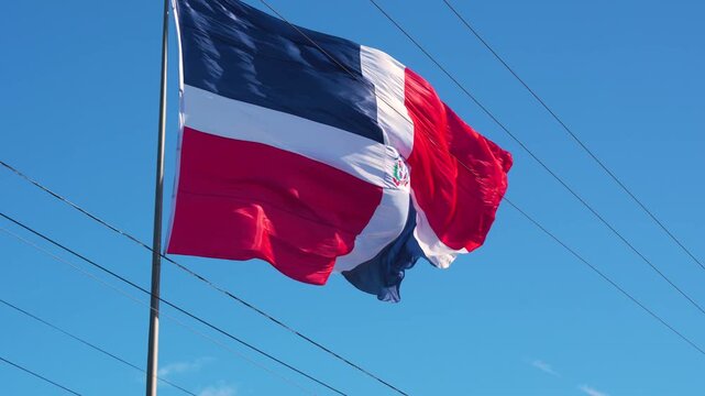 Bandera de Rep&uacute;blica Dominicana ondeando