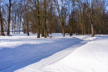 Ogrody pałacowe w Choroszczy zimą, Podlasie, Polska © podlaski49