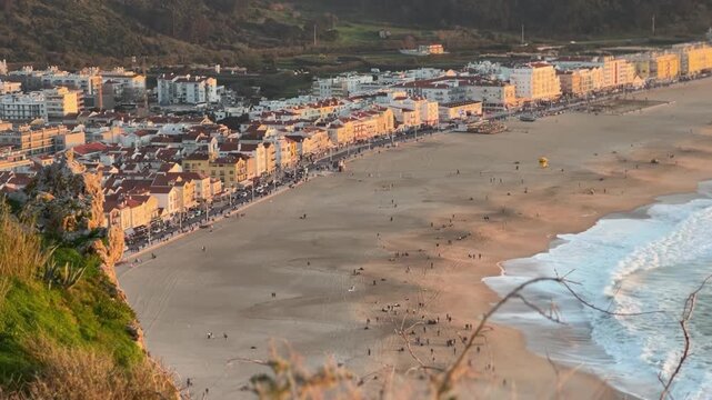 The south beach in Nazar&eacute;, from the lighthouse view point.