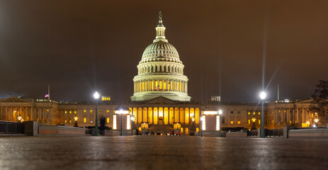 Fototapeta premium Washington DC in night. Capitol Building in night. Washington city Capitol. US Capital. US capitol city. Washington D.C. Night Washington city.