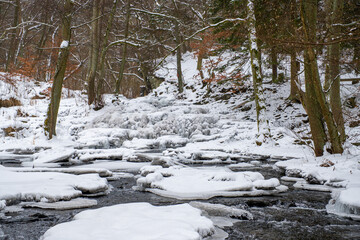 Wasserfall Selketal an der Selke Winter zugefroren