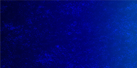 Obraz premium A dark blue and purple grunge abstract background features a vintage textured paint design on aged paper material with a dirty light pattern
