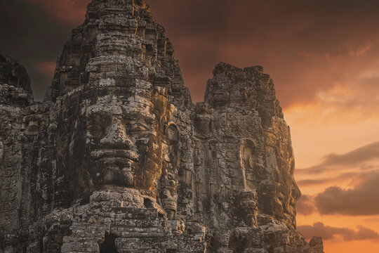Detalles en el templo de Bayon ( Mil Caras) en Angkor Wat, Camboya
