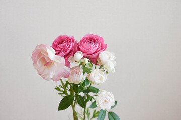 薔薇とラナンキュラス