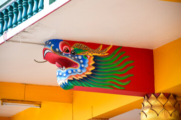 chinese dragon statue