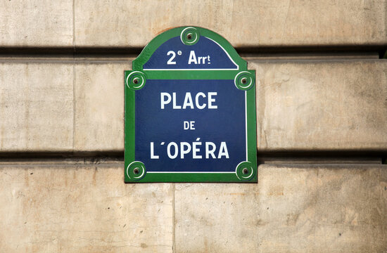 Place  de l'Op&eacute;ra