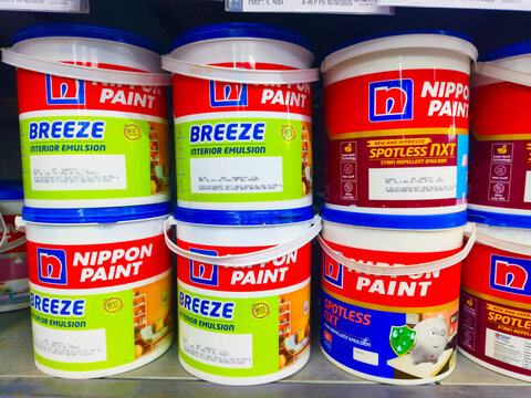 Nippon Paint is a Japanese high-quality paints manufacturing company. It is the world's fourth largest paint manufacturer. Headquarters in Oyodo Kita, Kita-ku, Osaka, Japan. Japanese technology.