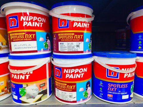 Nippon Paint is a Japanese high-quality paints manufacturing company. It is the world's fourth largest paint manufacturer. Headquarters in Oyodo Kita, Kita-ku, Osaka, Japan. Japanese technology.