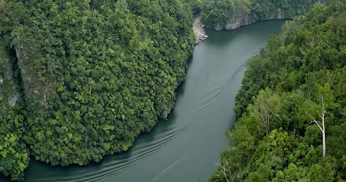 lago, montagna, paisaje, naturaleza, acu&aacute;tico, r&iacute;o, cielo, verano, viajando, dirigible norge, verde, impresiones, bosque, alpes, roca, cerro, valle, nieve, aparcar, nube, esc&eacute;nico, turismo, panorama, 