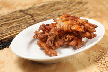 Plats vari&eacute;s dans un restaurant populaire