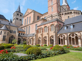 Fototapeta premium Church of Our Lady (Liebfrauenkirche) during a summer season in Trier, Germany
