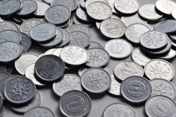 たくさんの一円玉