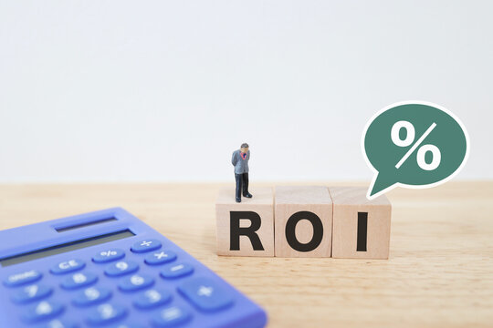 ROIと％記号の投資収益率イメージ。
