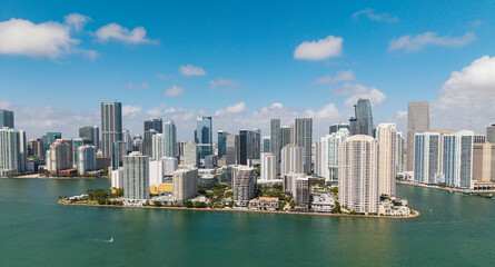 Obraz premium Panoramic view of Miami skyline. Panoramic cityscape of Brickell Miami. Skyscrapers of Brickell. Panoramic view of the Miami financial district. Panoramic aerial of Brickell in Miami Beach.