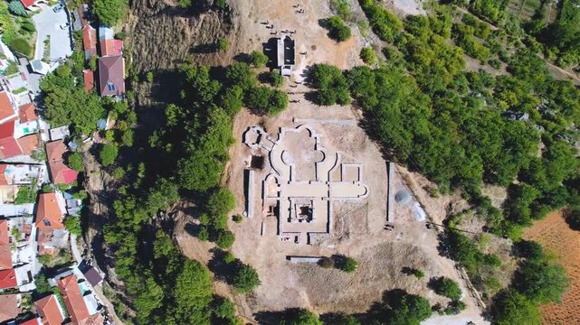 Lin village, perched on a rocky peninsula of Lake Ohrid, blends serene waters with the beauty of its ancient mosaic. Pogradec, Albania 8 January 2026