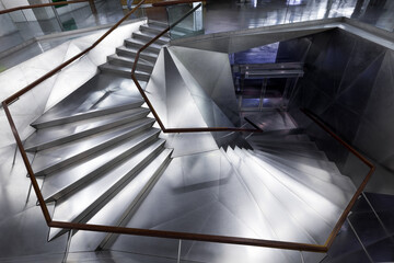 Obraz premium Geometric Faceted Dark Metal Canopy in Public Space