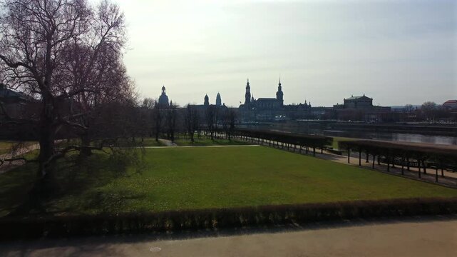 Dresden&rsquo;s historic Altstadt across the Elbe River. Featuring the Frauenkirche dome, Hofkirche cathedral, and Br&uuml;hl&rsquo;s Terrace, showcasing the city&rsquo;s majestic Baroque architecture.