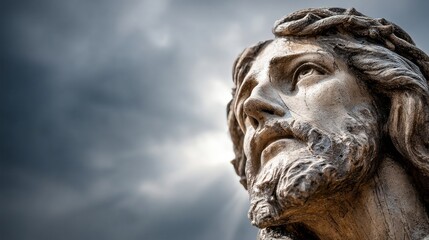 Fototapeta premium A statue of Jesus with a beard and a crown on his head