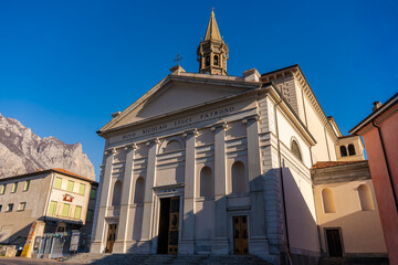 Obraz premium The Minor Basilica of San Nicolò in Lecco, main Catholic church dedicated to sailors' patron saint, built on 14th-century city walls near Lake Como. Lake Como,Italy 07.01.2026 