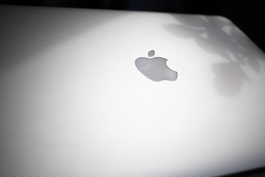 apple logo on iphone or macbook