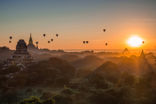Sunrise Bagan Myanmar Temples