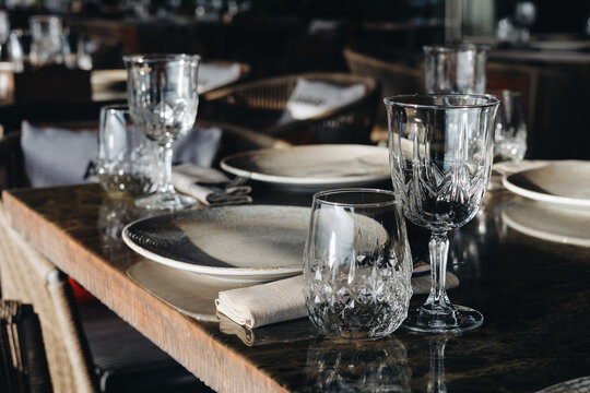 Elegant Dining Table Setup with Glassware