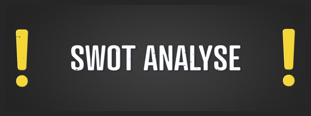 SWOT Analyse (SWOT analysis) - A blackboard illustration with white text.