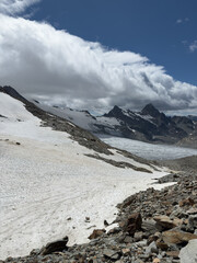 Obraz premium Landscape at Rutor glacier in La Thuile, Aosta valley, Italy