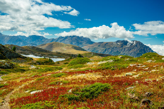 Alpe d'Huez lake trail, France
