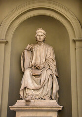 Fototapeta premium Italy. Florence. Statue of Arnolfo di Cambio