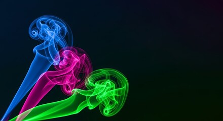 Obraz premium Vibrant smoke figures dance in dark atmosphere