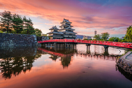 Matsumoto Castle Images – Browse 8,659 Stock Photos, Vectors, and