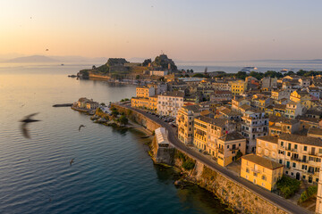 Fototapeta premium Golden Hour Over Corfu Old Town and the Old Fortress