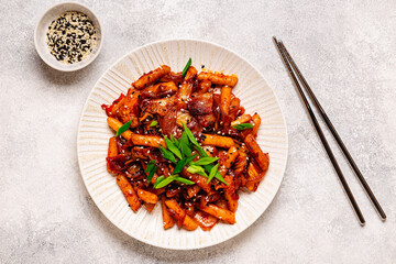 Tteokbokki with kimchi and bacon