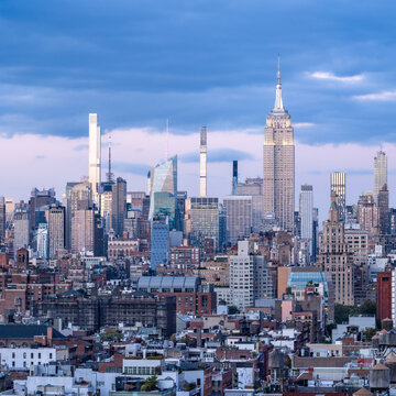 Midtown Manhattan skyline at dusk, New York City, USA