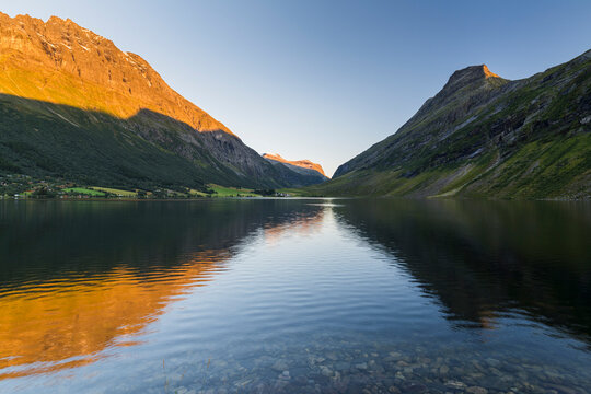 Eisvatnet, Skorene, Eidshornet, More og Romsdal, Norwegen