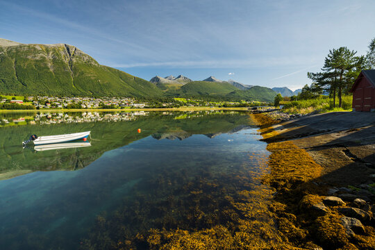 Isfjorden, Rauma, More og Romsdal, Norwegen