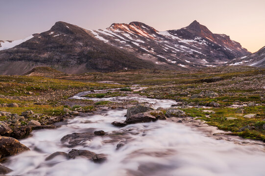 Hjelledalstinden, Koldedalen, Jotunheimen Nationalpark, Innlandet, Norwegen