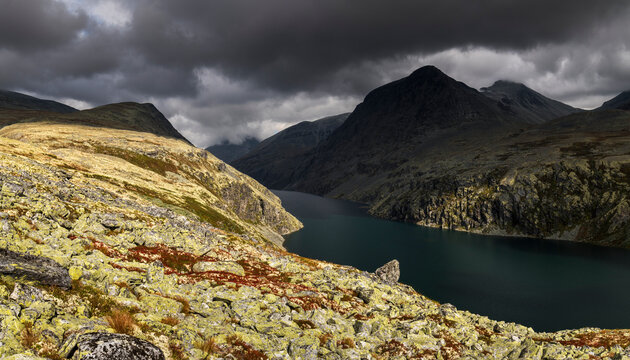Rondvatnet, Rondslottet, Rondane Nationalpark, Oppland, Norwegen