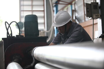 engineer team full skill quality for maintenance and training in industry factory worker , warehouse Workshop for factory operators,mechanical engineering team production.