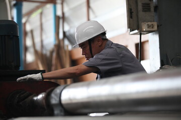 engineer team full skill quality for maintenance and training in industry factory worker , warehouse Workshop for factory operators,mechanical engineering team production.