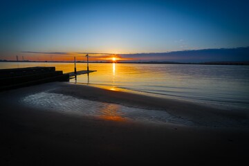 海岸の夕焼け風景