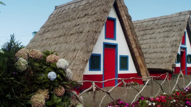 Madeira Santana Houses