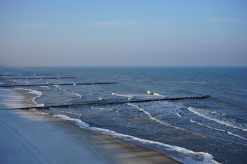 Die Kirchenruine an der polnischen Ostseek&uuml;ste
