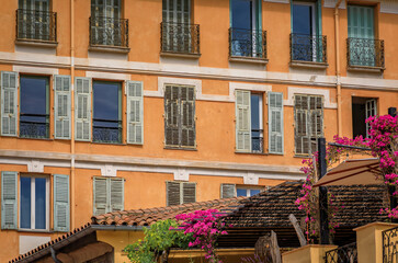 Obraz premium Colorful houses in the street of Old Town, Vieille Ville in Nice, French Riviera