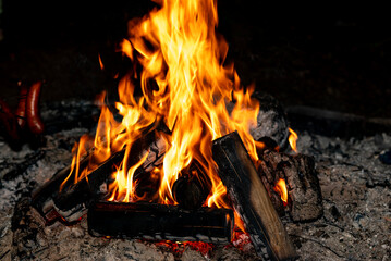 ognisko © Grzegorz