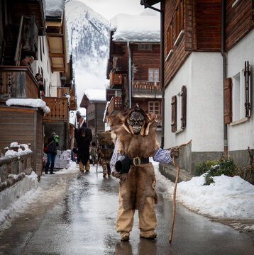 Tsch&auml;gg&auml;tt&auml; Carnival, Loetschental, Switzerland
